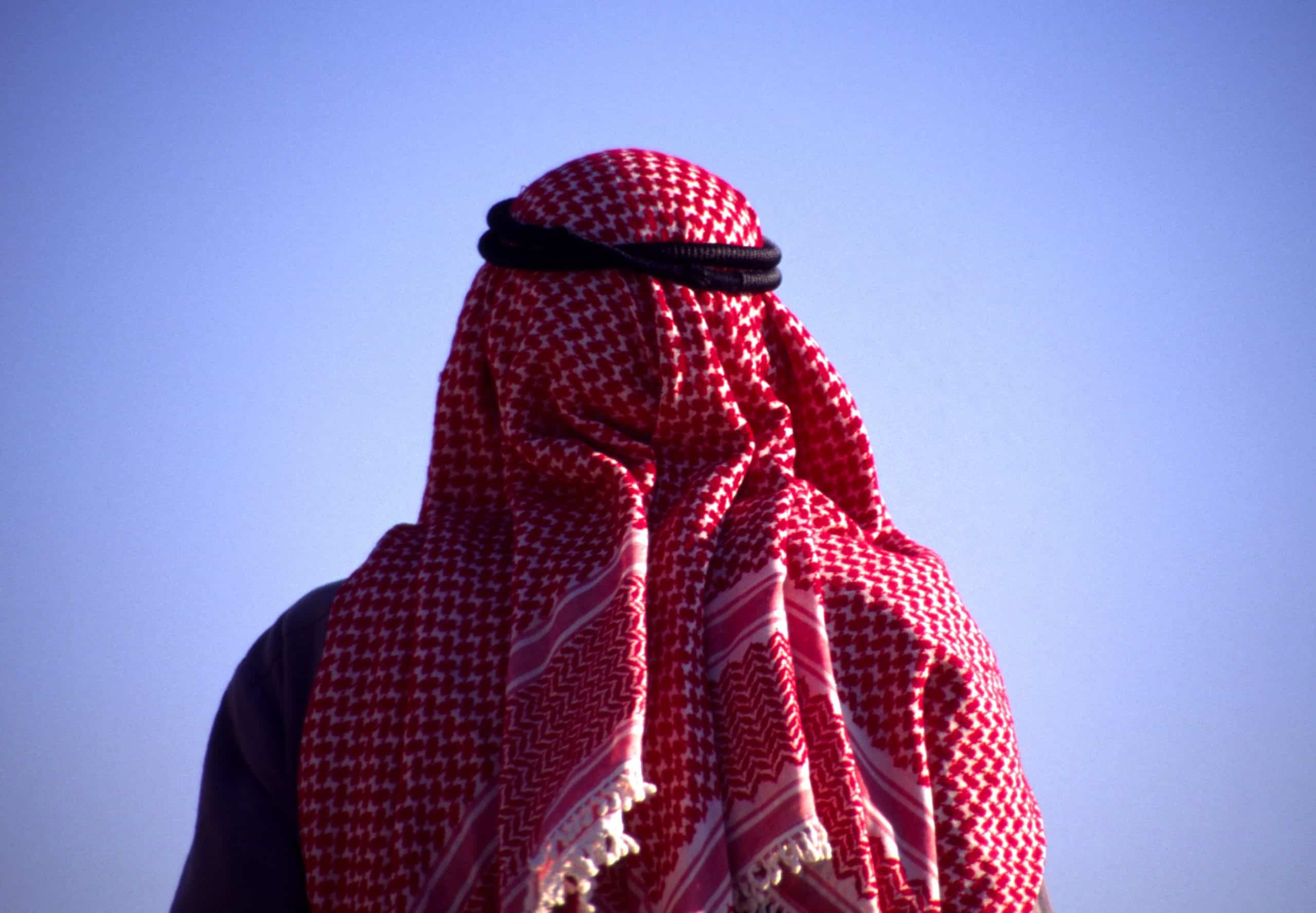 origins of the keffiyeh