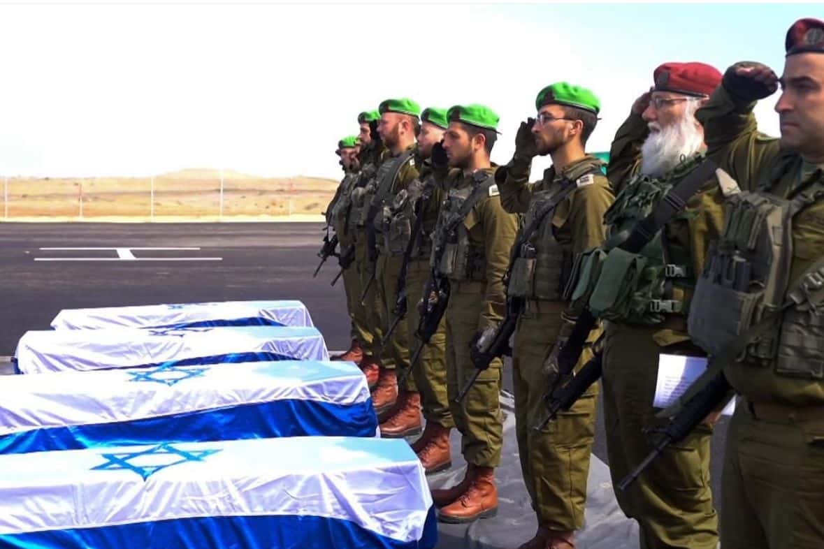 coffins of Bibas family and Oded Lifshitz returned to Israel